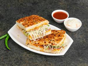 Closed Cheesy Pizza Panini