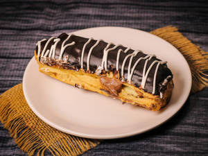 Chocolate Eclair                   