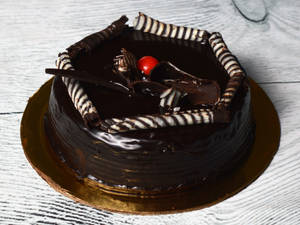 Brownie truffle cake