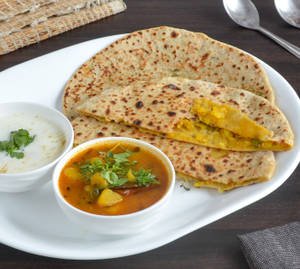 Aloo Matar Stuffed Paratha