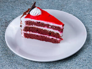 Red Velvet without Egg (Per Piece)