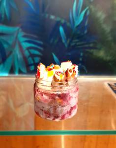 Special Black Currant Sundae