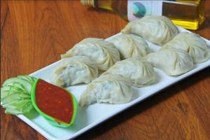 Chicken Steamed Momos [6 Pieces]