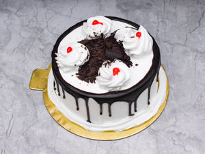 Black Forest Cake (Per Pound)