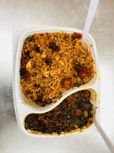 Combo 7 (Schezwan Beef Rice + Garlic Beef)