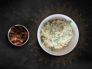 Veg Fried Rice With Veg Manchuria