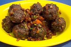 Pork Meat Balls Fry