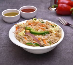 Chicken Schezwan Noodles