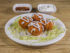 Veg Crispy MNC Special Momo (8 Pcs)