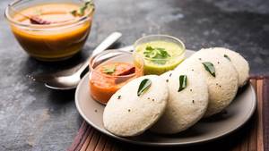 Idli sambhar