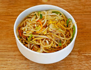 Chiyang Mixed Noodles (Chicken & Pork)