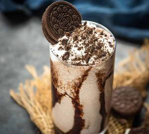Oreo Milkshake