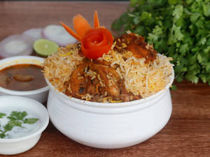 Hyderabadi Chicken Dum Biryani ( Full)