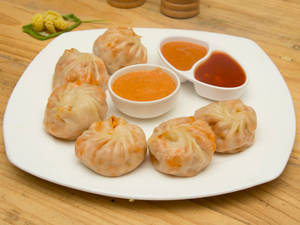 Schezwan Chicken Momo