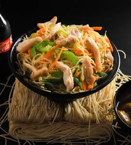 Chicken Hakka Noodles