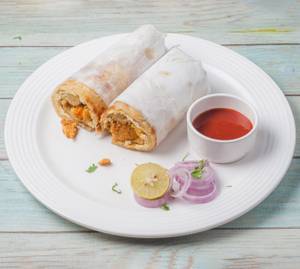 Egg Chicken Muglai Roll