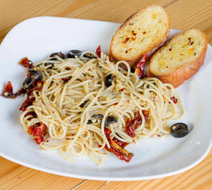 Veg Aglio E Olio Pasta 
