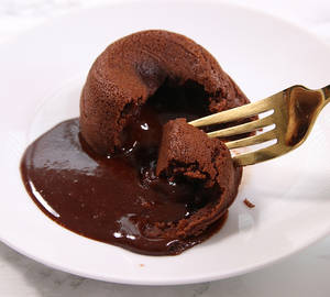 Chocolava cake