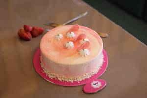 Chocolate Strawberry Cake