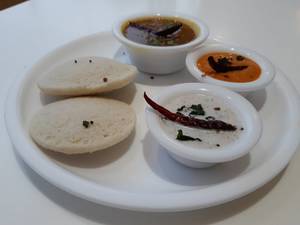 Sambhar Idli [2 Pieces]