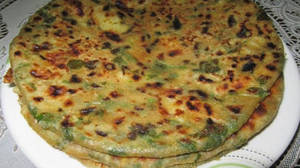 Aloo Methi Paratha