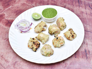 Boneless Chicken Reshmi Kabab Serves 1