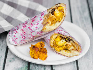 Egg Paneer Roll