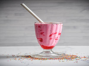 Classic Strawberry Milkshake