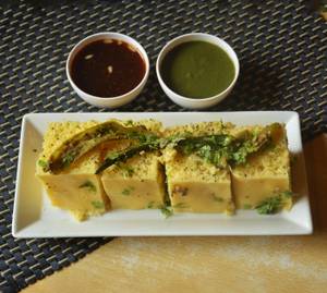 Dhokla Box [500grams]