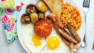 An Energetic Day To Start -  Chkn Sandwich+Grilled Sausage+ Egg + Baked Beans+Grilled Vegg+ Juice