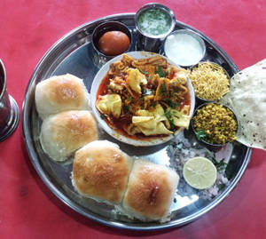 Special Khandeshi Misal Pav