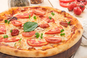 La Tomatina Pizza