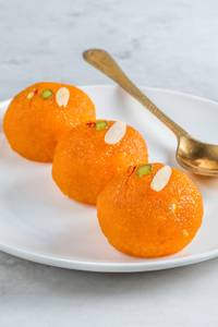 Motichur Sada Laddu [250 Grams]