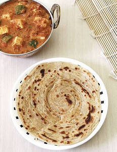 Paneer Kadai + 2 Laccha Paratha