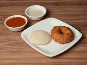 Idli Vada 
