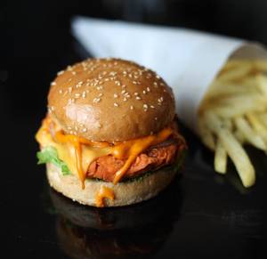 Ronnie- Spicy Paneer Burger