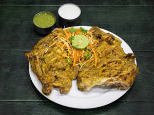 Chicken Kandhari Pollichath