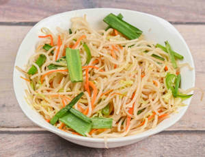 Veg Hakka Noodles