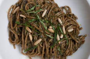 Spaghetti With Pesto { Organic Semolina }