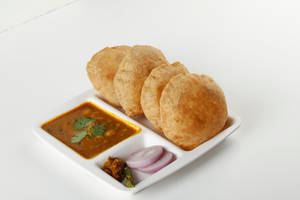 Puri Sabji & Raita