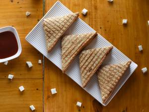 Tandoori Paneer Grilled Brown Sandwich