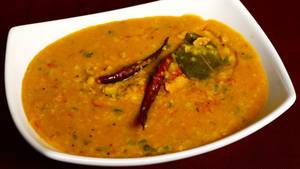 Daal-e-urd (dhuli)