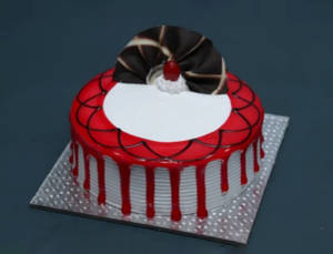 Strawberry Cake   