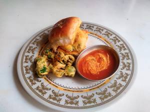 Butter vadapav