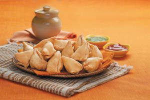 Mini Samosa (400 Gms)