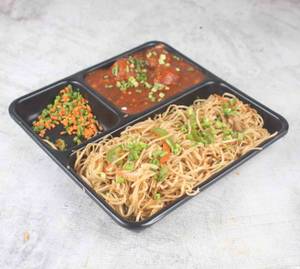 Veg Noodle With Manchurian