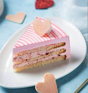 Rich Strawberry Pastry