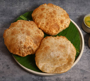Poori (2 pieces)