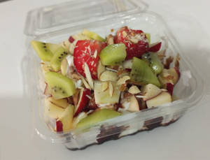 Super Fruit Sundae