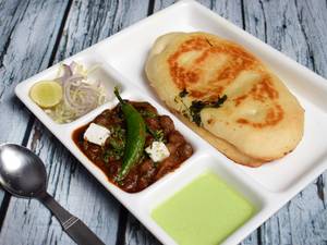 Chole Kulcha